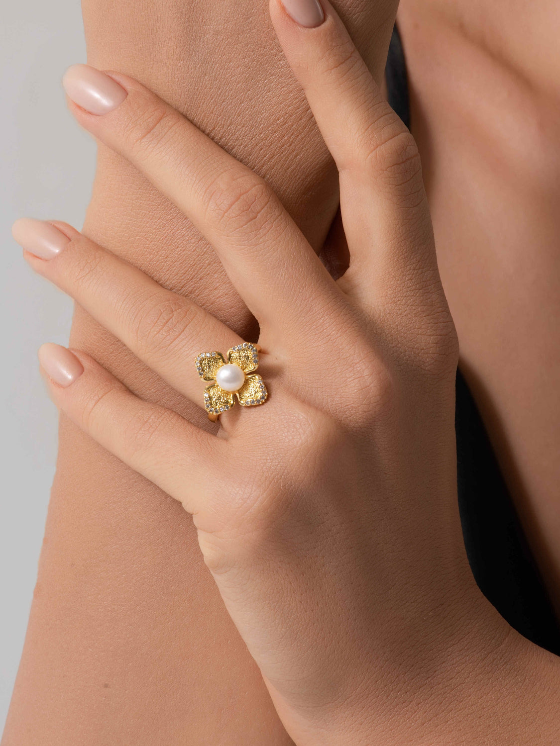 Rosette Ring