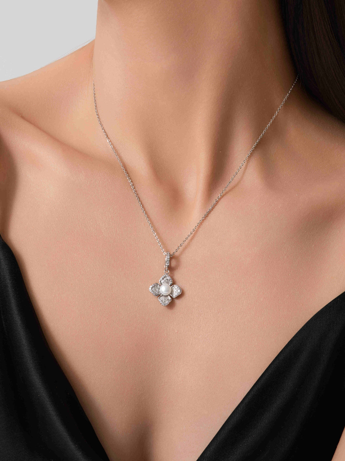 Silver Rosette Pendant Necklace