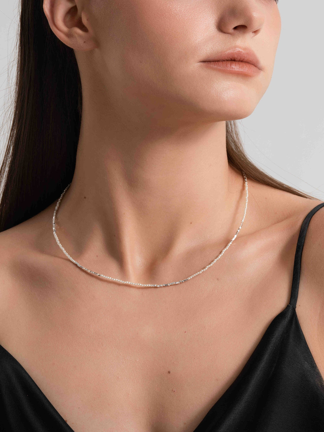 Silver Pearl-mixed Necklace