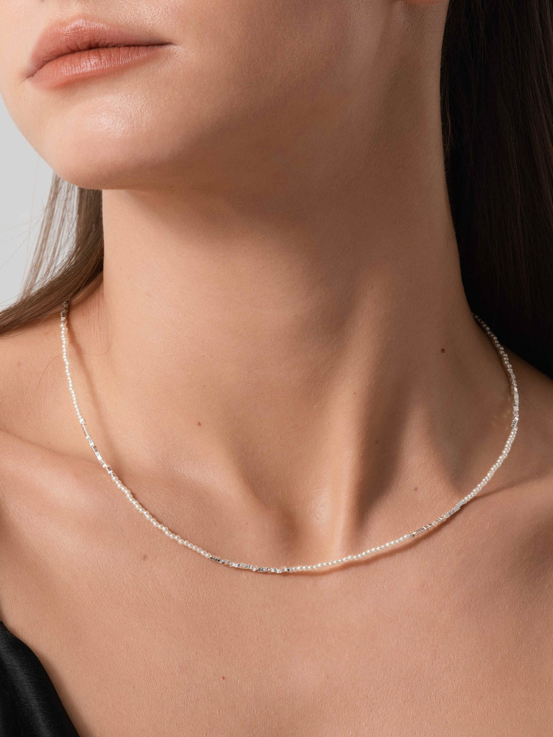 Silver Pearl-mixed Necklace