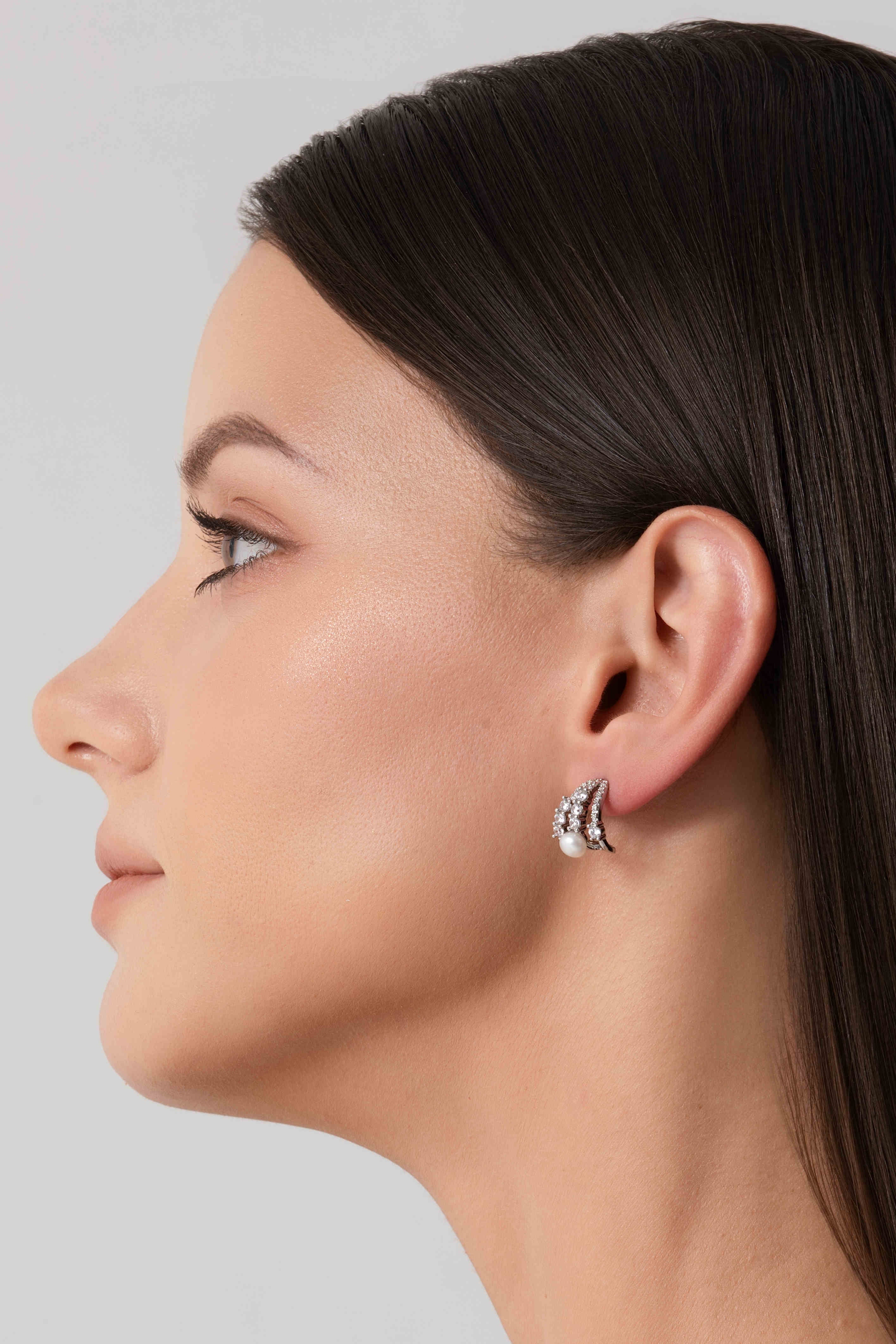 Arc of Muse Studs