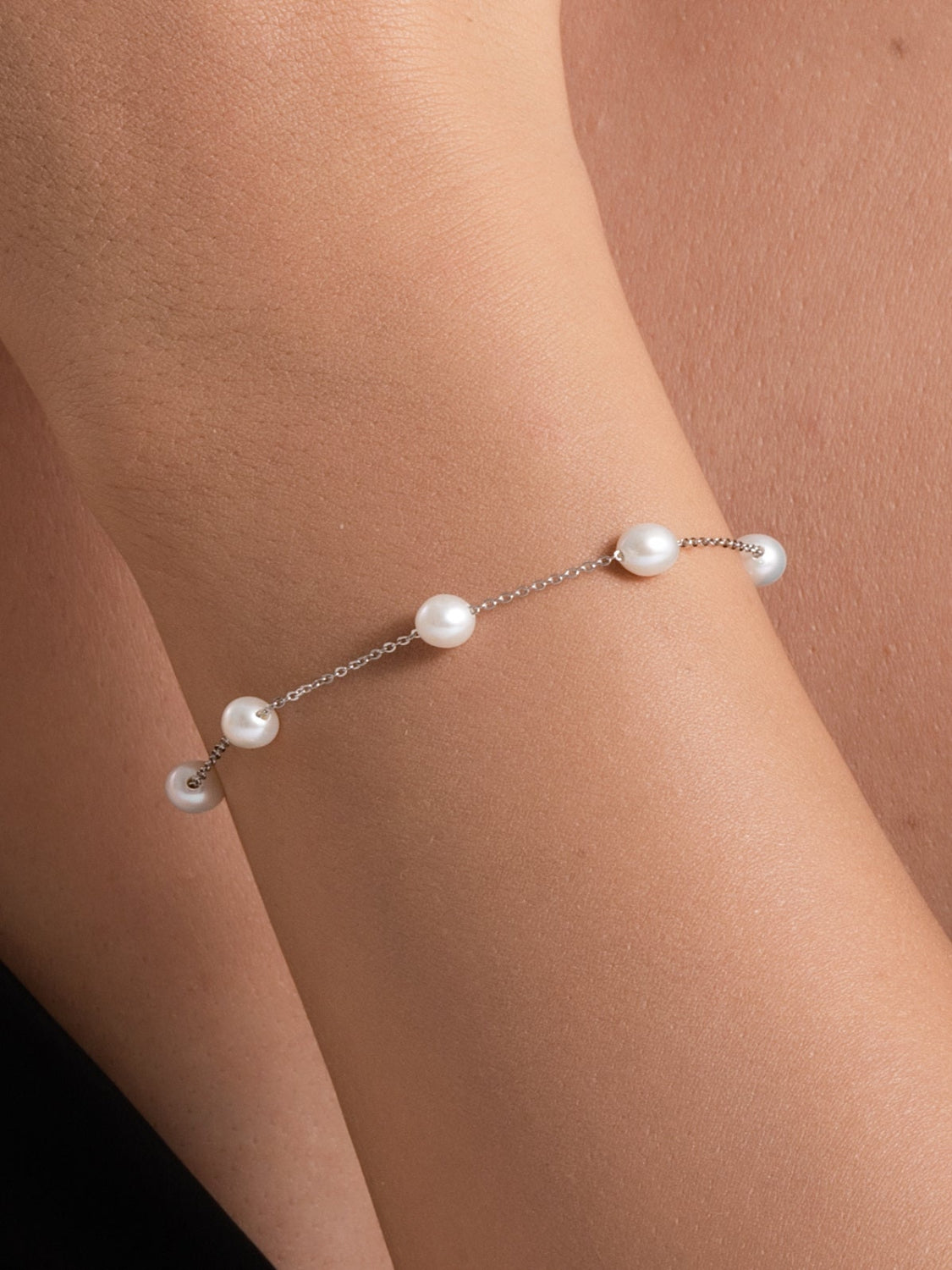 Silver Pearl Station Bracelet