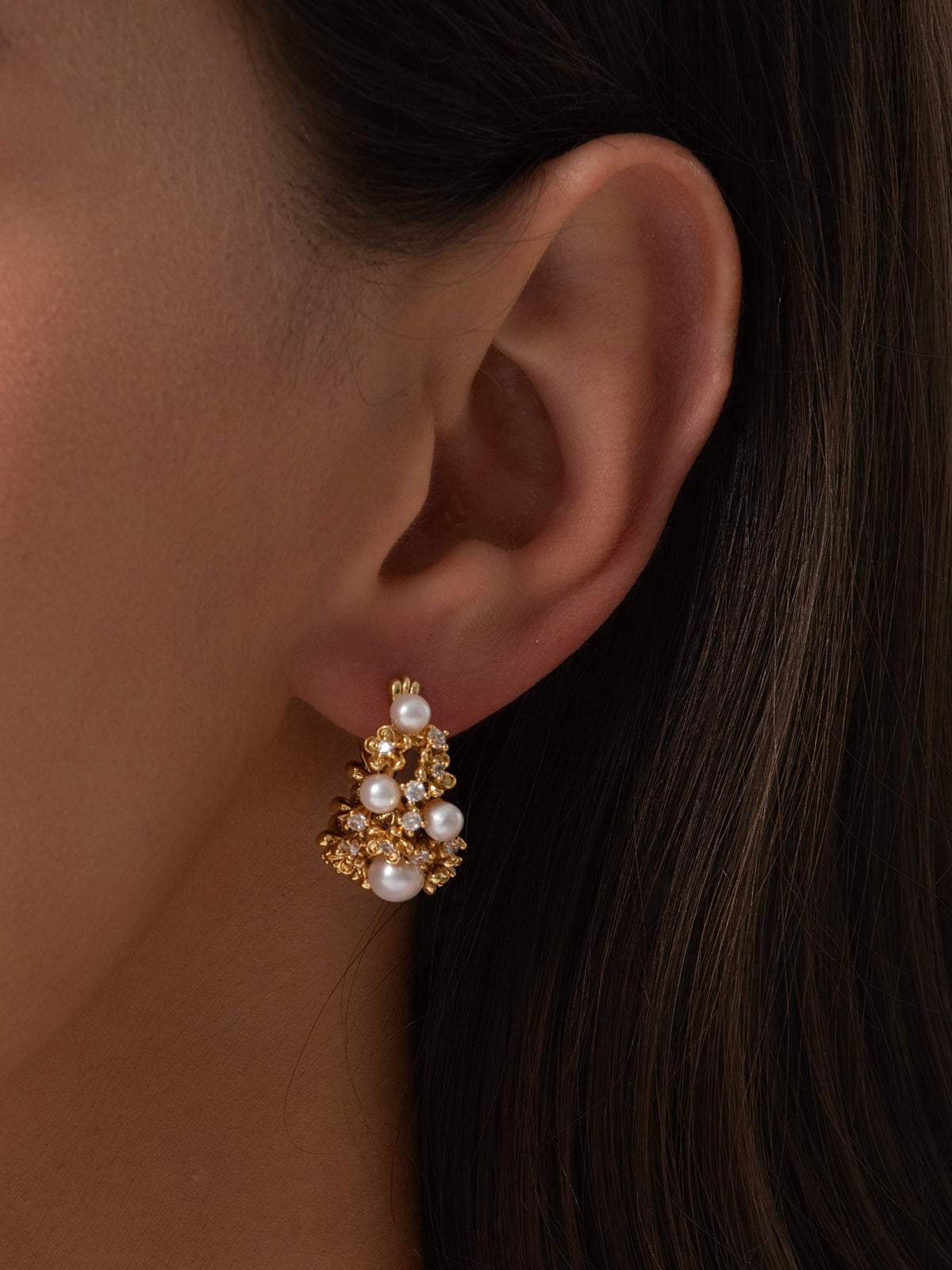 Briar Pearl Hoops