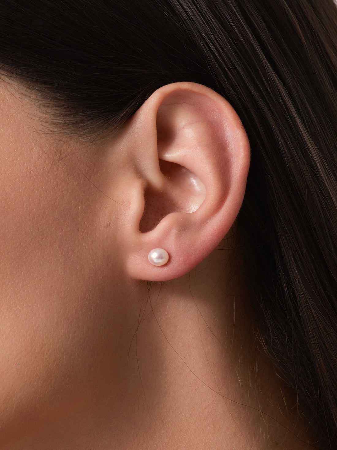 Classic Pearl Studs
